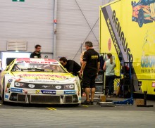 dexwet Ford Mustang in der Box in Tours